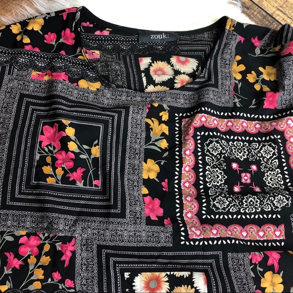 💥Zouk: top with flowers in squares - Picture 5 of 7